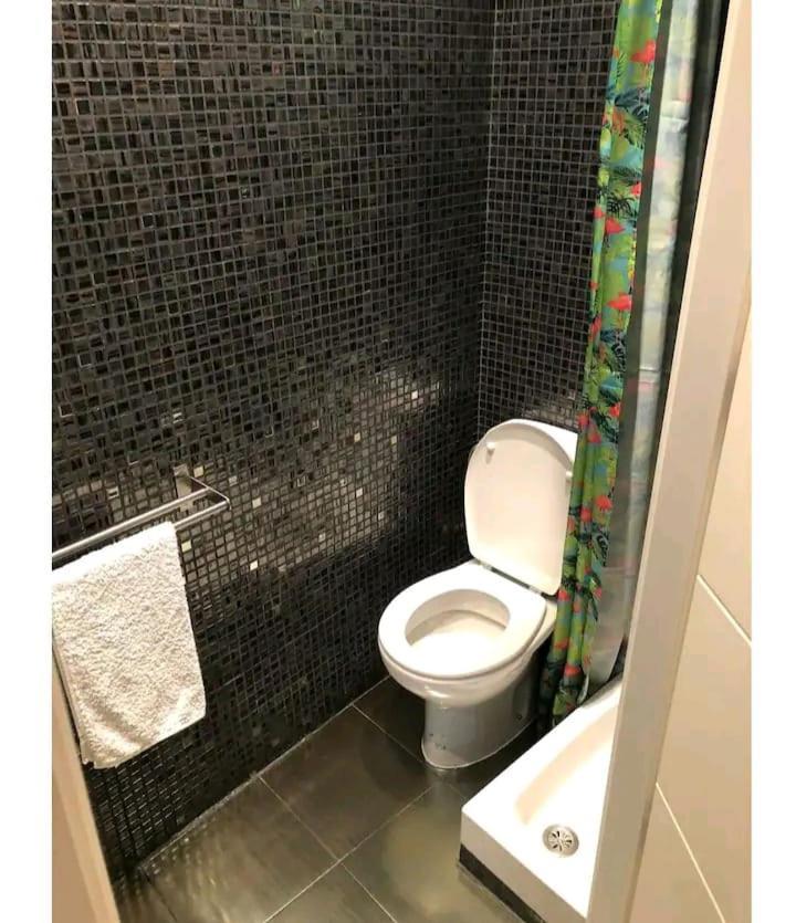 Chueca Apartament Appartamento Madrid Esterno foto