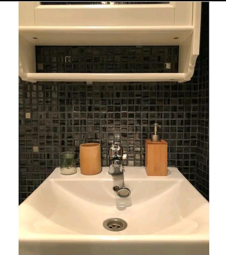 Chueca Apartament Appartamento Madrid Esterno foto